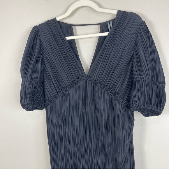 Anthropologie V-Neck Pleated Slim Midi Dress Womens XSP Black Open Back Cut Out - Picture 6 of 12